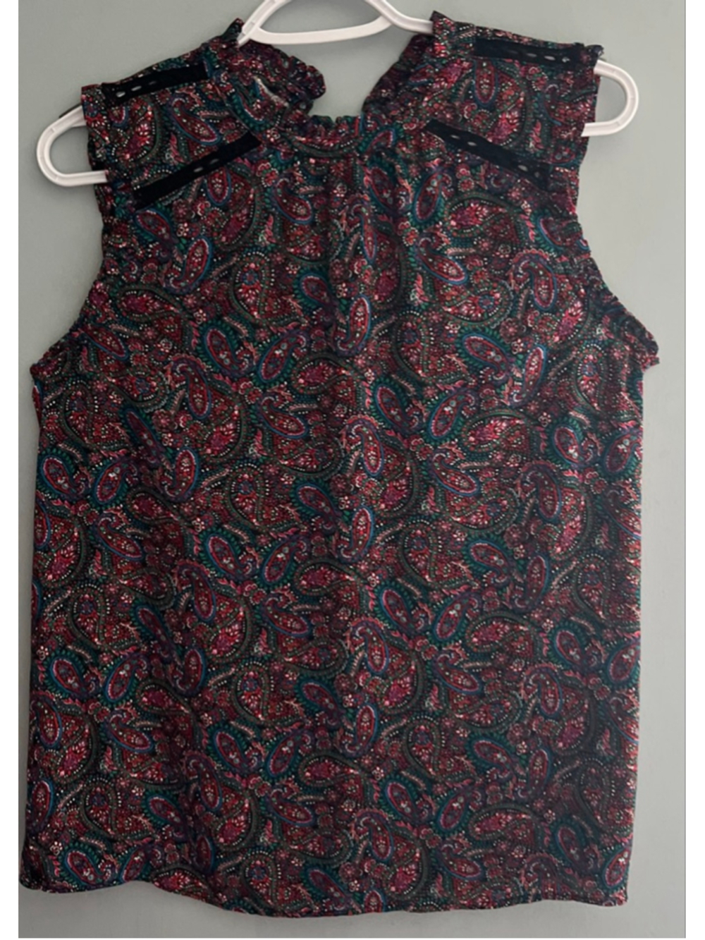 Women's LOFT Black & Red Paisley Sleeveless Blouse, Size S